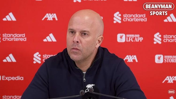 咪咕直播-利物浦1-1热刺“送温暖”：斯洛特迷之战术，索博都看不下去了